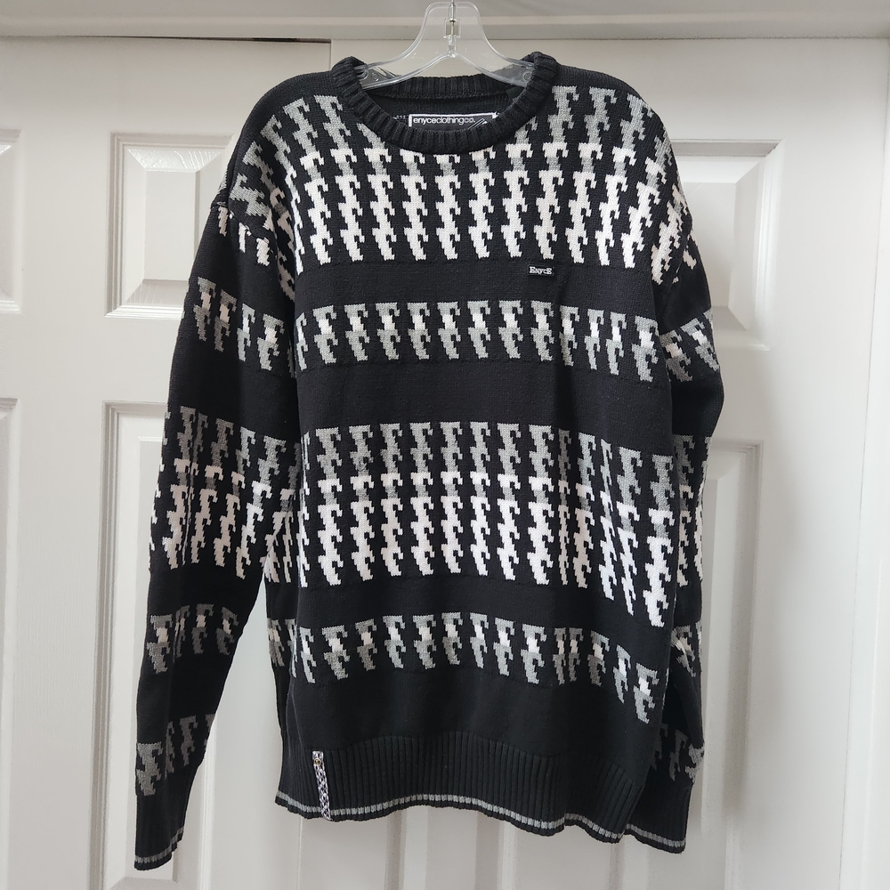Enyce Black, White, and Gray Geometric Sweater XXL